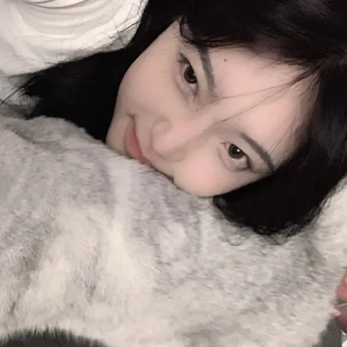水瓶座女孩